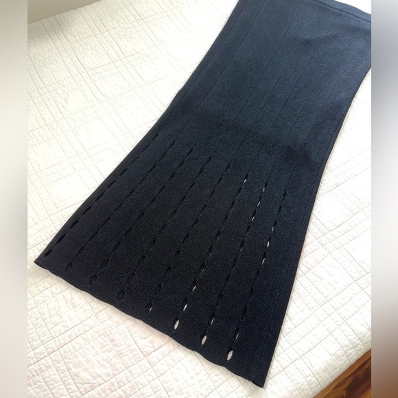 Alice + Olivia Knit Pencil Skirt - Picture 3 of 7